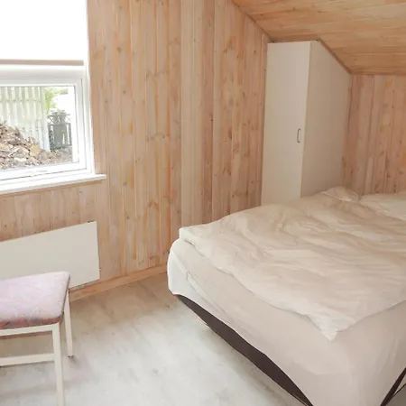 Two-bedroom Holiday In 度假居